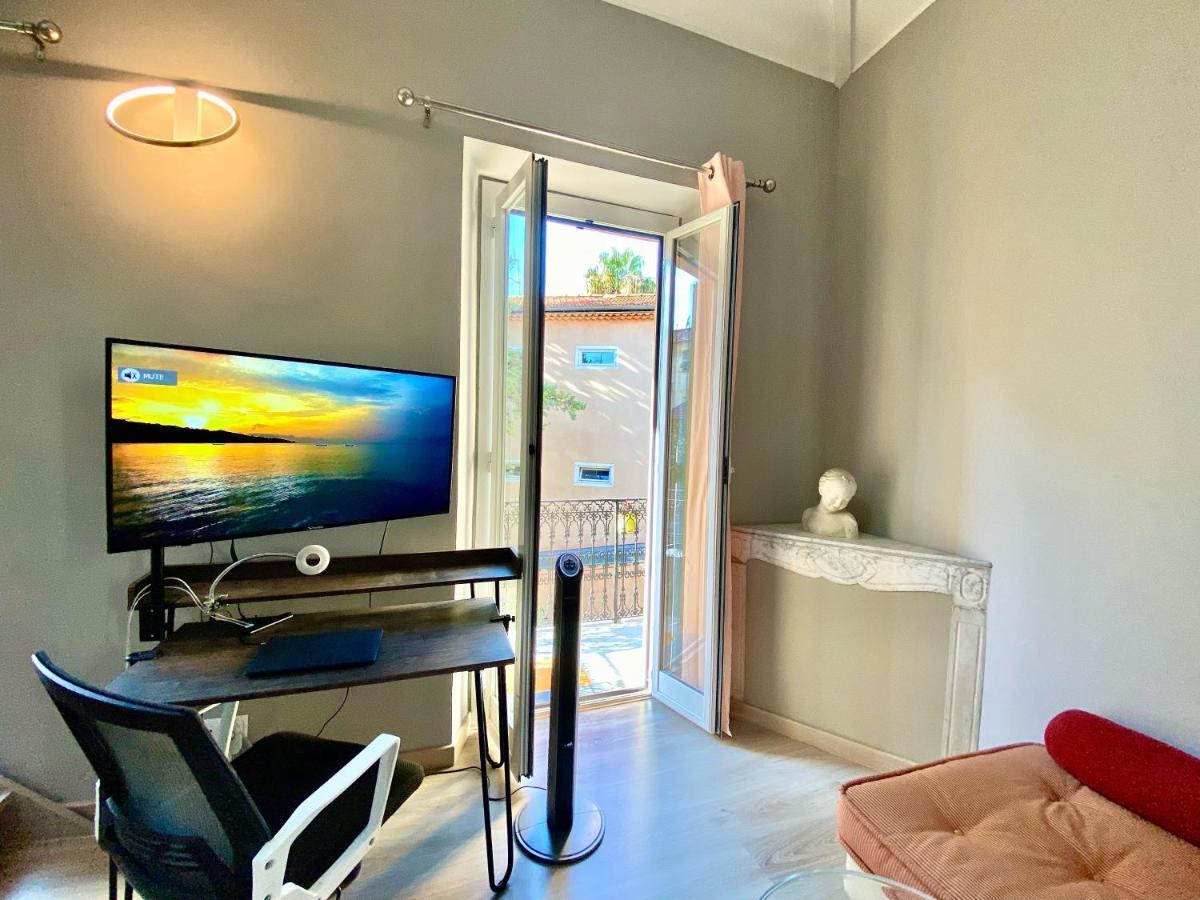 Lovely & Sunny Loft Heart Of Nice With A/C! Экстерьер фото